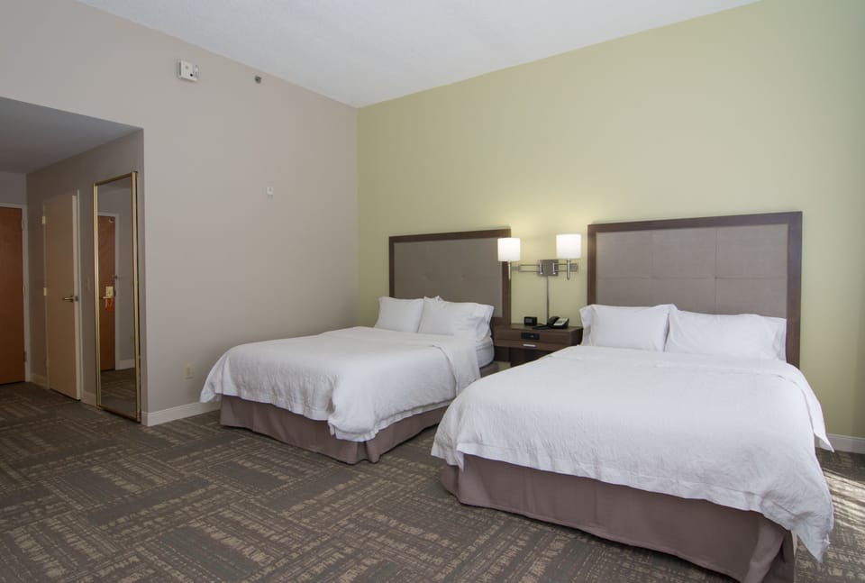 Studio, Accessible, Non Smoking | Hypo-allergenic bedding, blackout drapes, iron/ironing board