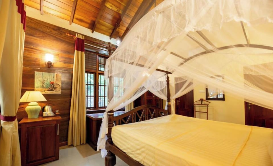 Deluxe Double Room | Desk, laptop workspace, free WiFi