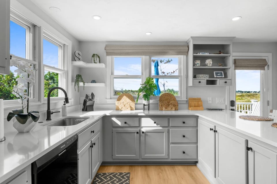 Plenty of counter space for cooking a meal at home