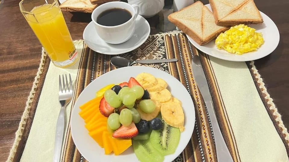 Free daily continental breakfast