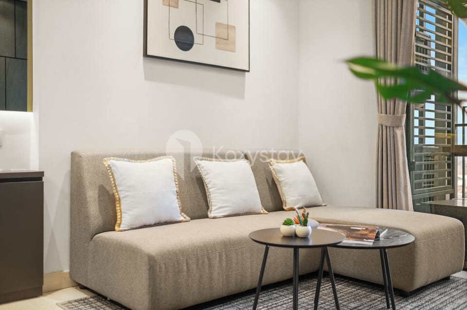 Apartment, 2 Bedrooms, City View | Living area | Flat-screen TV