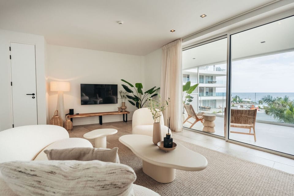 This is ONE Mambo 21 living room, and it`s serving up some serious style! Imagine lounging here after a day in the sun!
