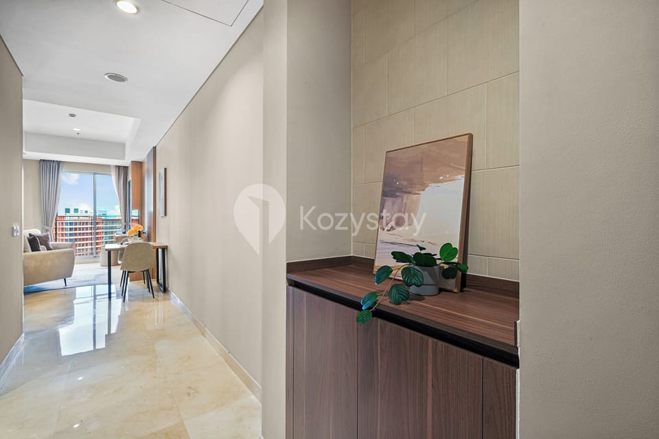 Apartment, 1 Bedroom, City View | Living area | Flat-screen TV