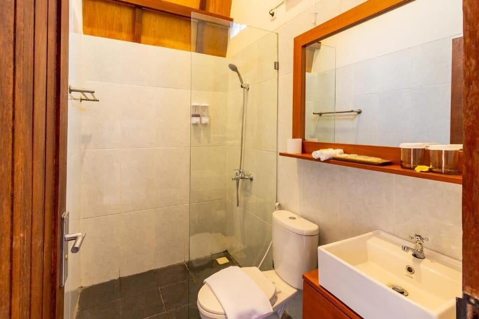 Bathroom | Hair dryer, slippers, towels, soap
