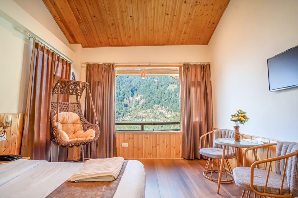 Premium Deluxe Room | Free WiFi, bed sheets