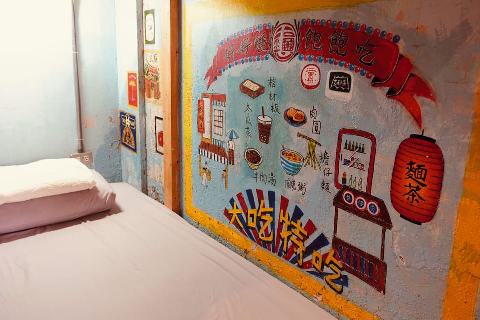 Comfort Shared Dormitory, 1 Bedroom, Shared Bathroom | Premium bedding, down comforters, minibar, blackout drapes