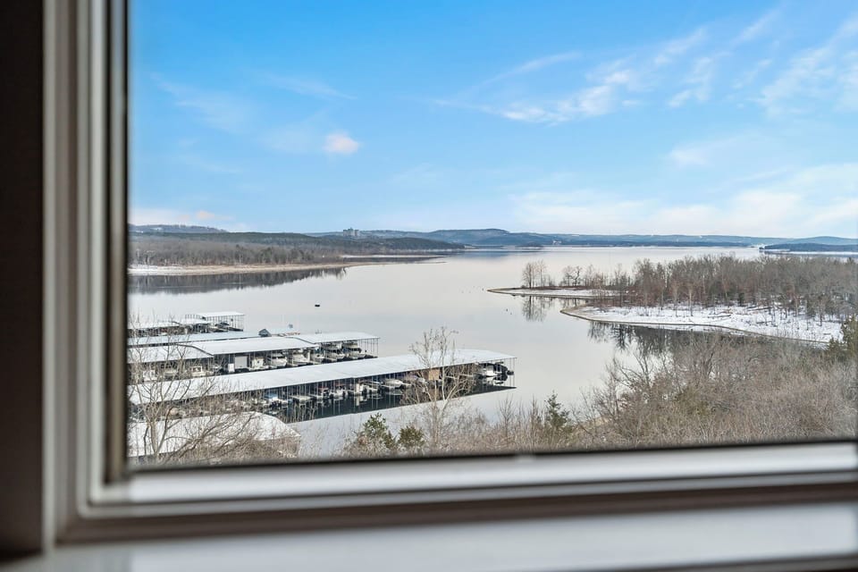 King Bedroom with Lakeview!