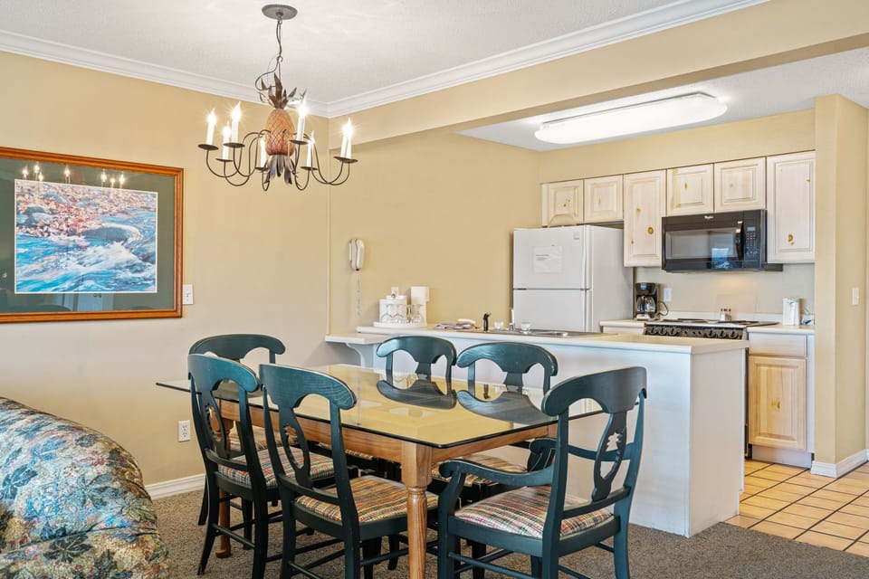 Full Kitchen with Major Appliances