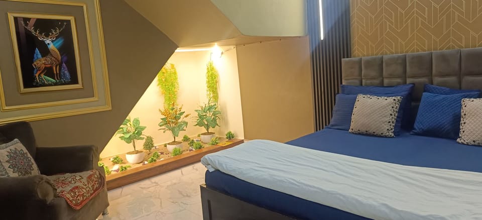 Standard Room | Iron/ironing board, free WiFi