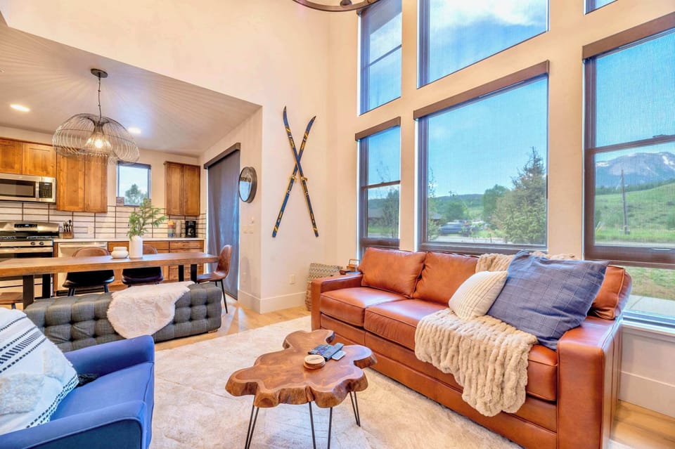Large windows with mountain views