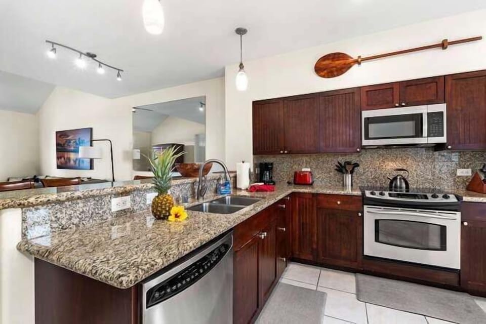 Villa, 2 Bedrooms | Private kitchen | Coffee/tea maker, fridge, oven, toaster