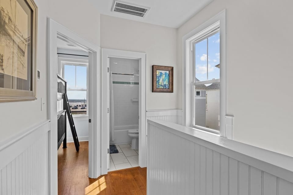Condo, 2 Bedrooms | Interior