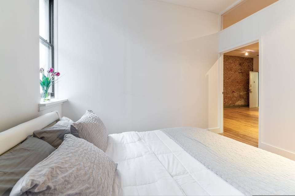 XL Prime Tribeca Furnished Loft Apartment in Lower Manhattan