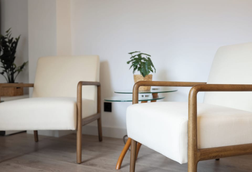 Apartment (2 Bedrooms) | Living area