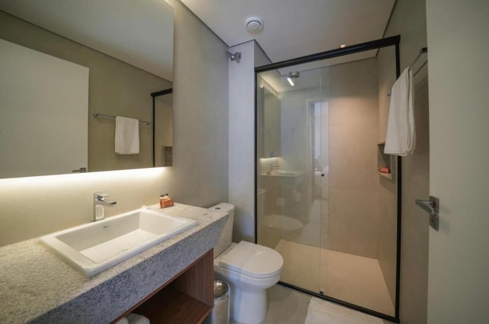 Standard Quadruple Room, Courtyard View | Bathroom | Shower, free toiletries, towels, soap