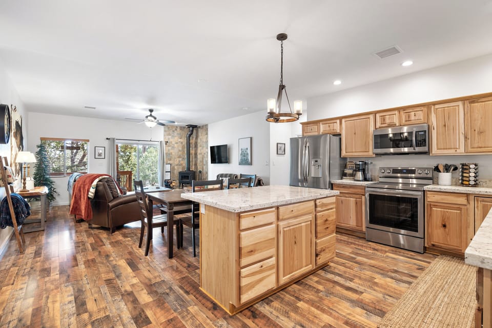Bright open concept 