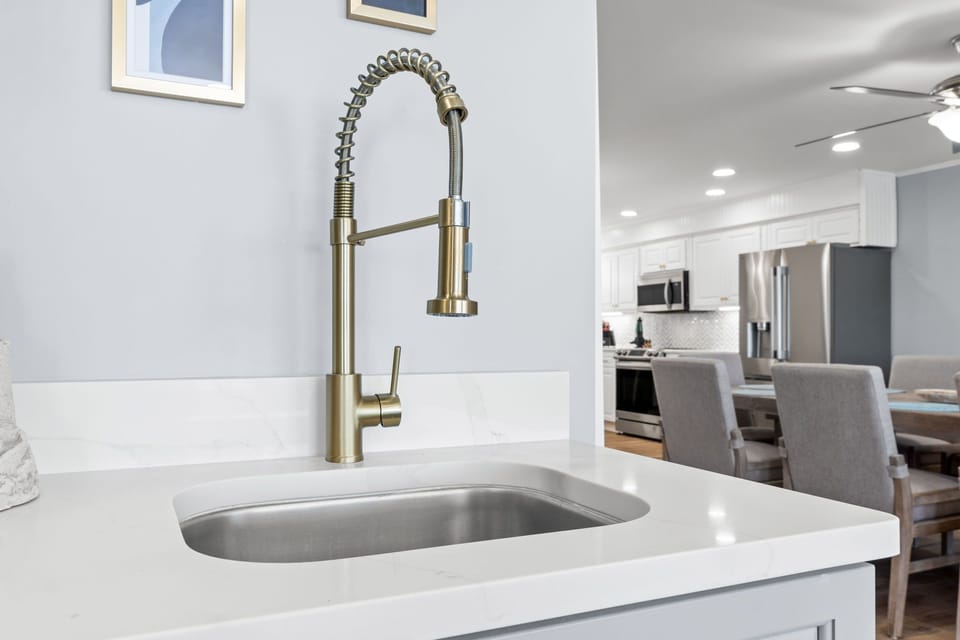 With everything conveniently within reach, it's your go-to spot for relaxing rituals and effortless entertaining.