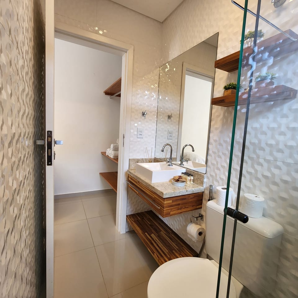 Superior Double Room, Partial Sea View | Bathroom | Shower, towels, soap, shampoo
