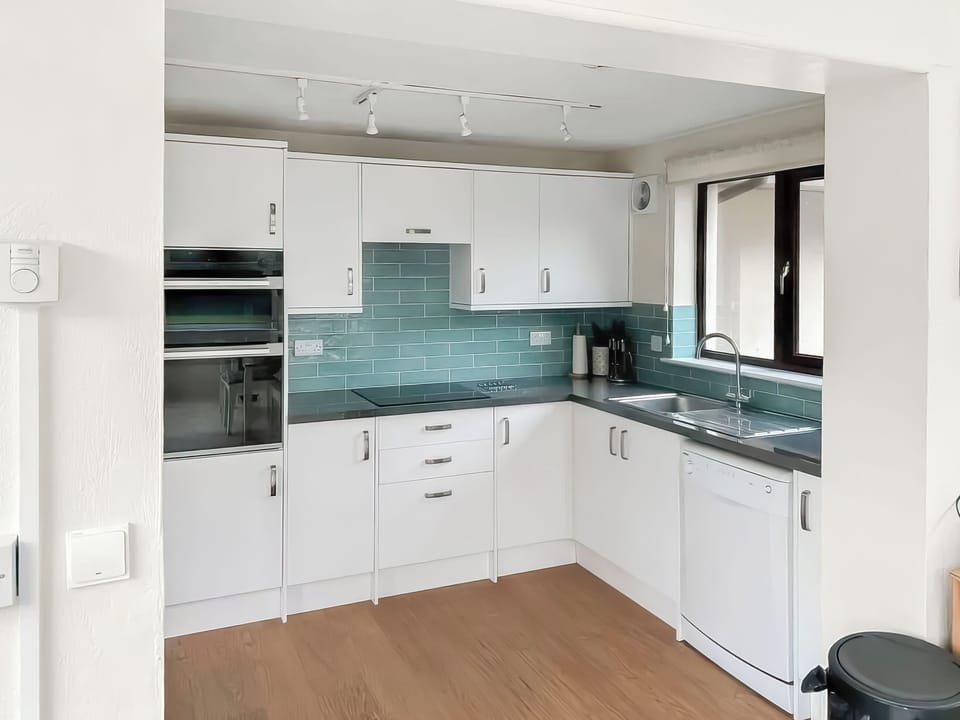 Kitchen | Lundy Light, Croyde