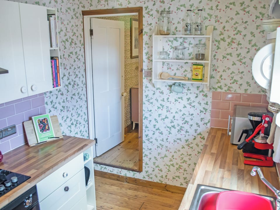 Kitchen | Skipper&rsquo;s Rest, East Cowes