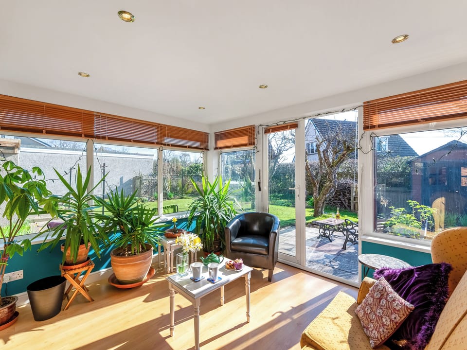 Sun room | Applepips, Stirling