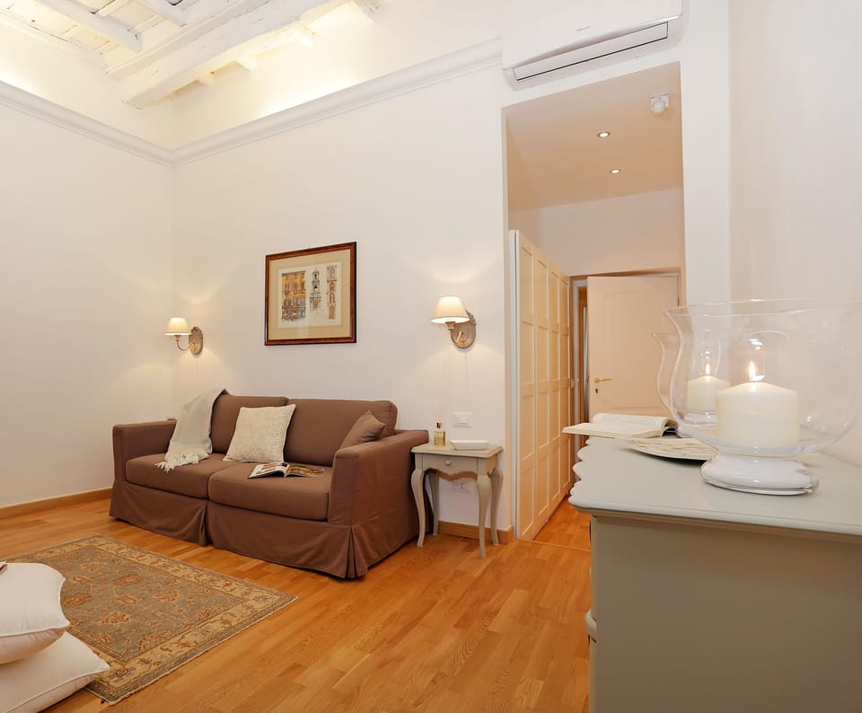 Junior Suite | Living room | Flat-screen TV