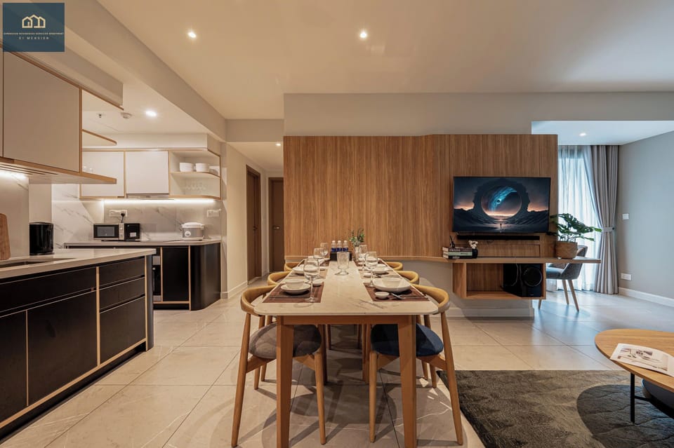 Luxury Apartment, 2 Bedrooms, Balcony, City View | Terrace/patio