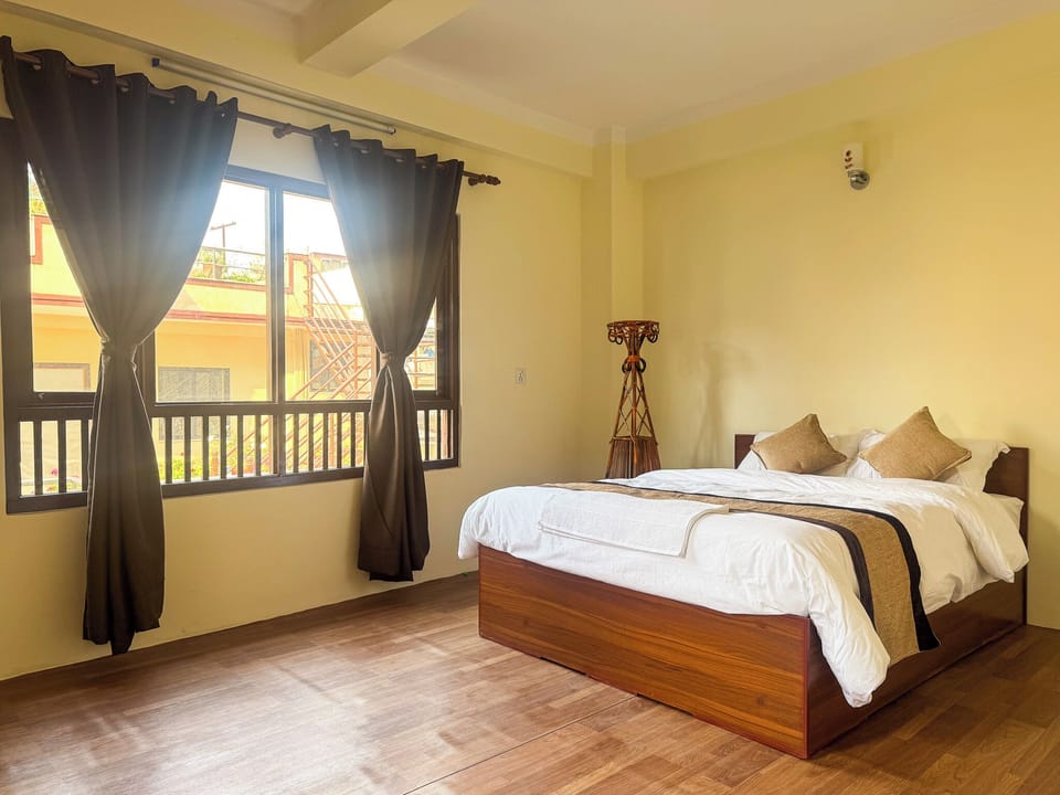 Standard Double Room, City View | Desk, laptop workspace, free WiFi