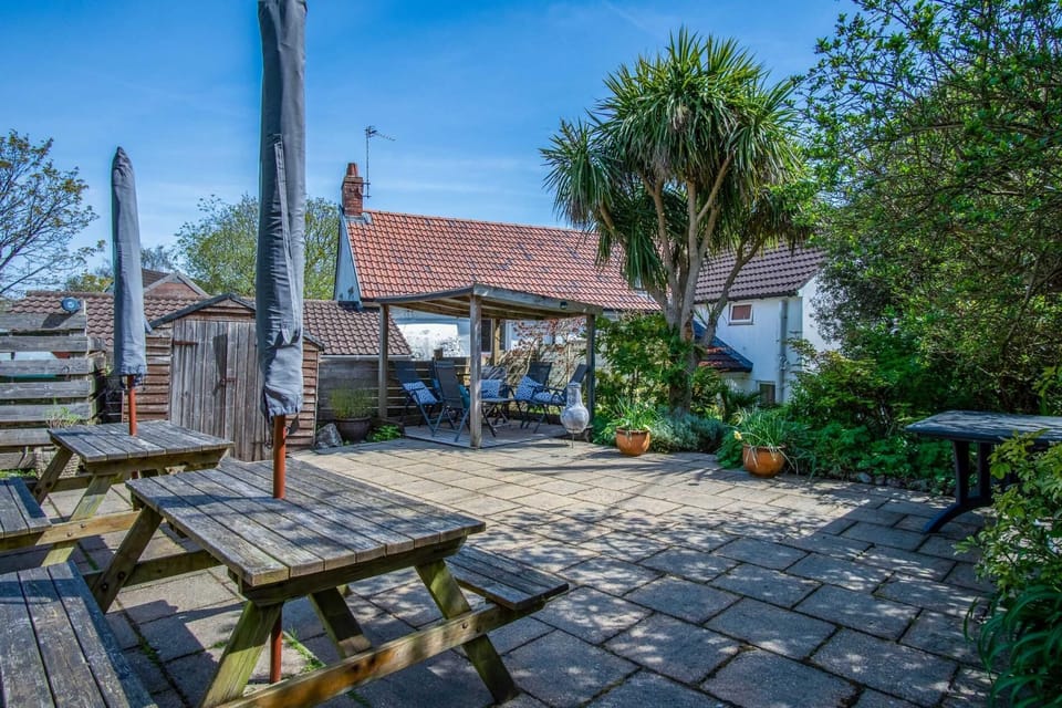 Bullcroft - 6 Bedroom House - Oxwich (7201)