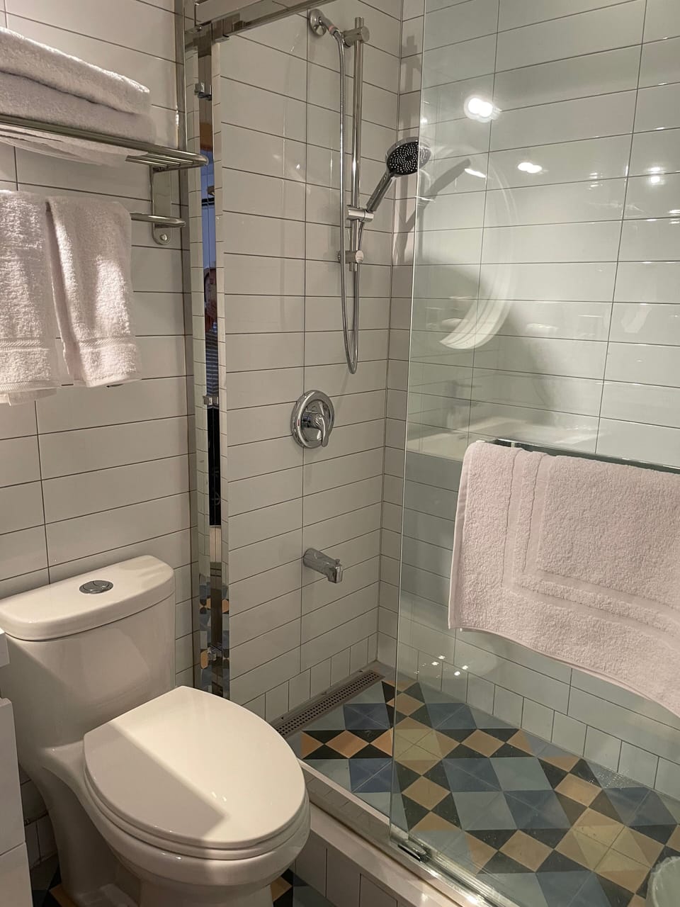 Deluxe Single Room | Bathroom