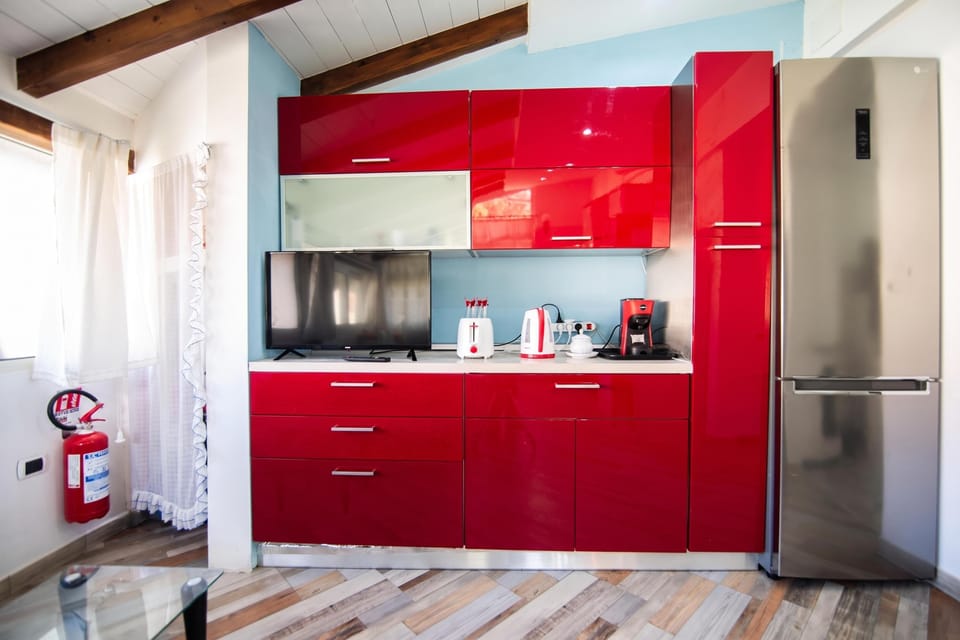 Kitchen and dining area