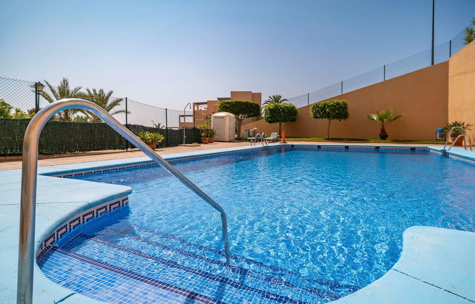 pool