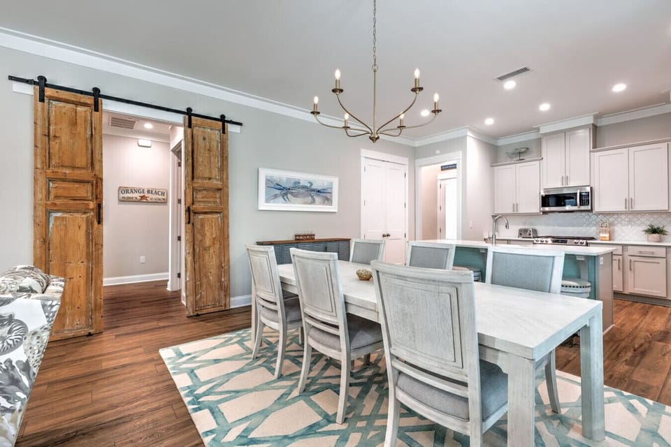 This open-concept space is perfect for keeping an eye on everyone while you`re cooking, entertaining, or just living your best beach vacation life.