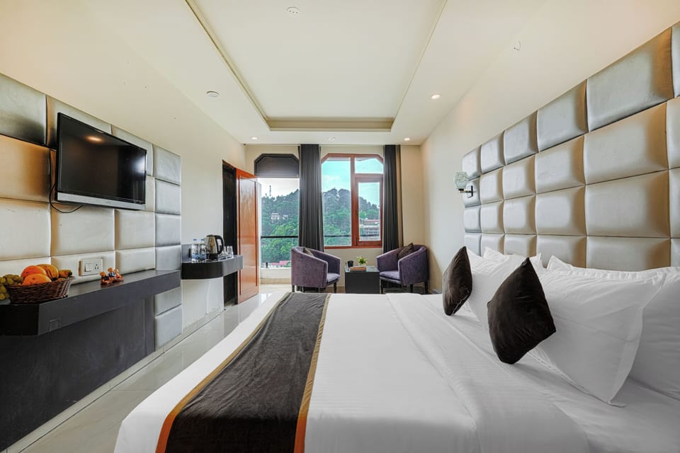 Premium bedding, desk, free WiFi, bed sheets