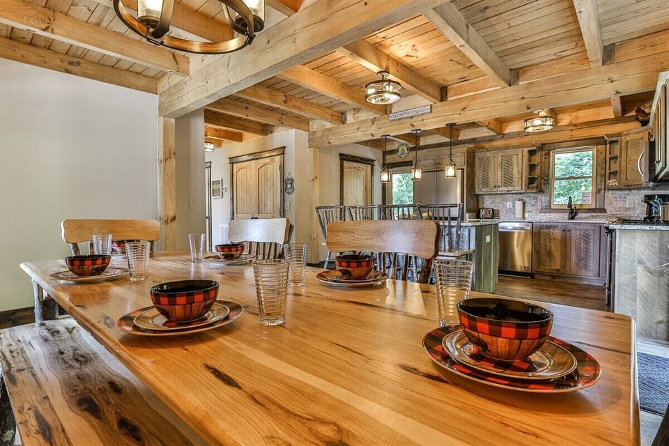 Cozy Dining Area For Family Meals