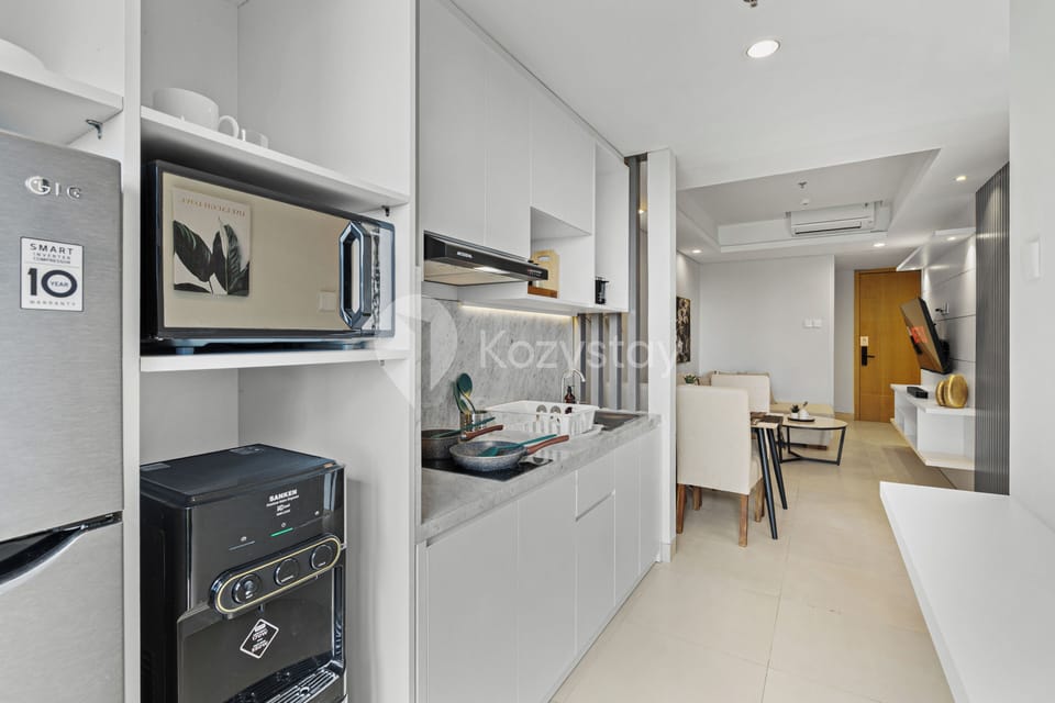 Apartment, 2 Bedrooms, City View | Private kitchen | Full-size fridge, microwave, stovetop, cookware/dishes/utensils