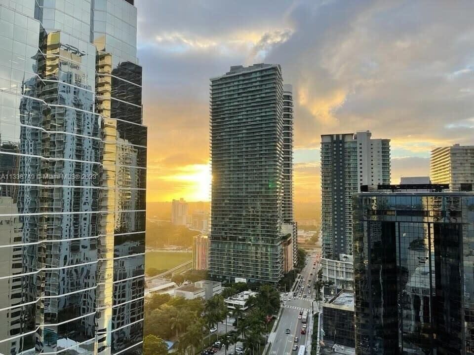 NEIGHBORHOOD
