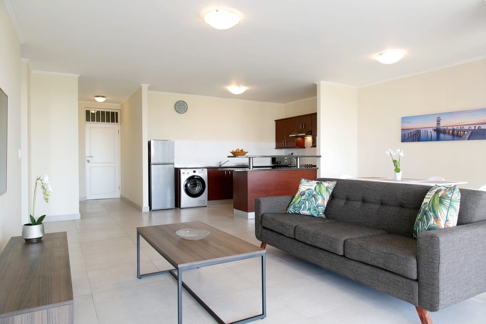 Apartment | Living area | TV