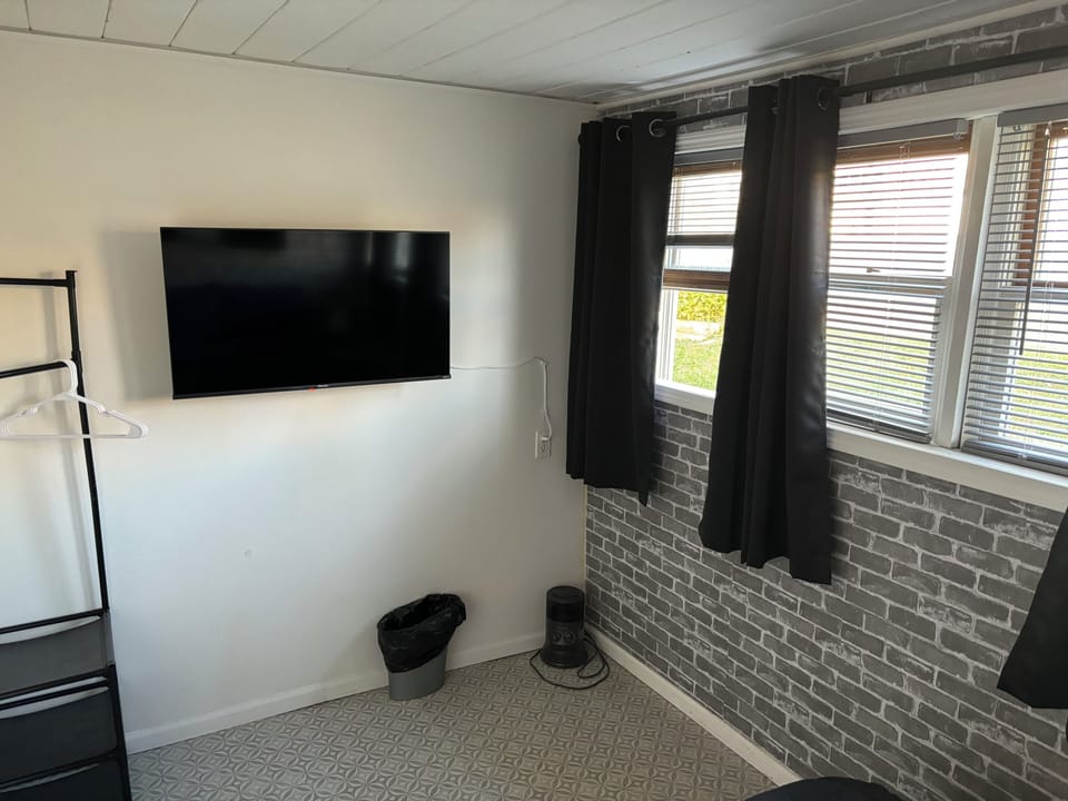 Bedroom #3 - Smart TV