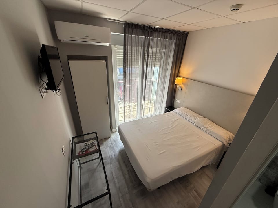 Classic Double or Twin Room, Balcony