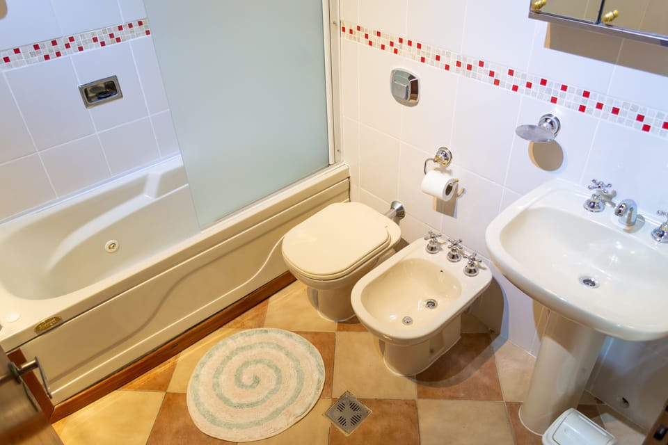 Exclusive Room | Jetted tub