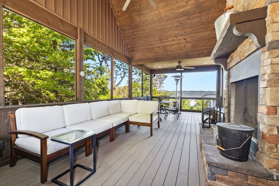 Whether you spend your time relaxing on the screened in patios or kayaking on the water you are sure to have a great time!