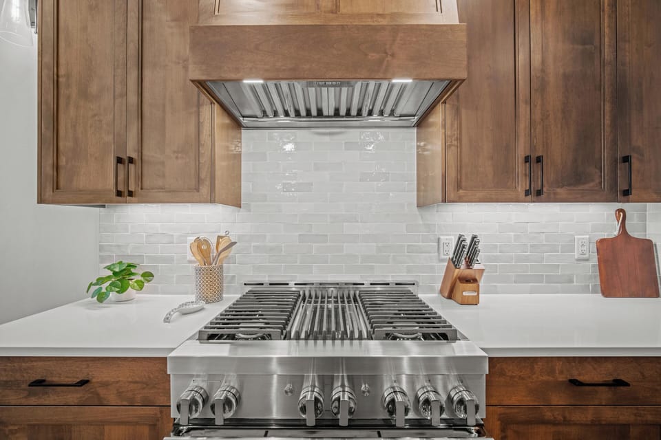 18160 Forestbrook-09