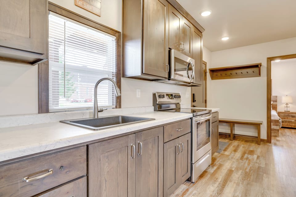 House (2 Bedrooms) | Interior