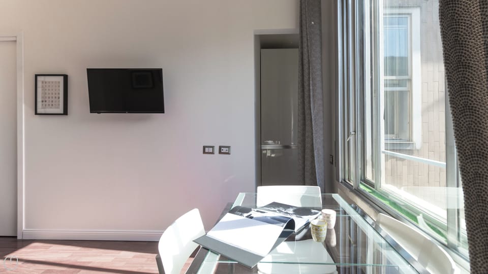 Apartment (1 Bedroom) | Interior