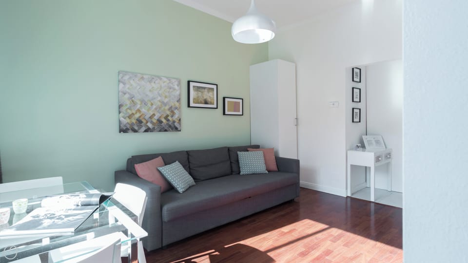 Apartment (1 Bedroom) | Interior