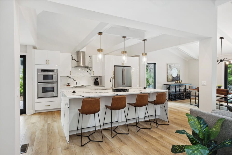 Kitchen Bar