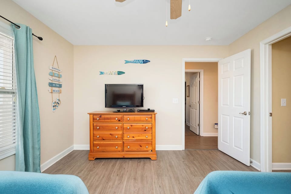 Bedroom #2 - Northeast