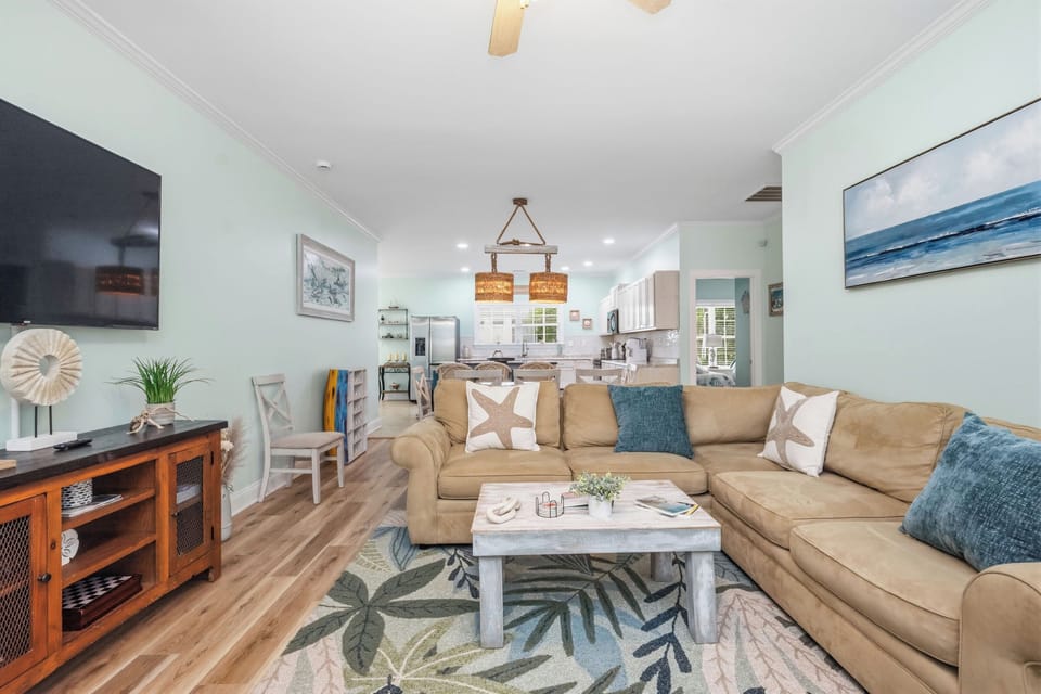 Living Room - Main Level West