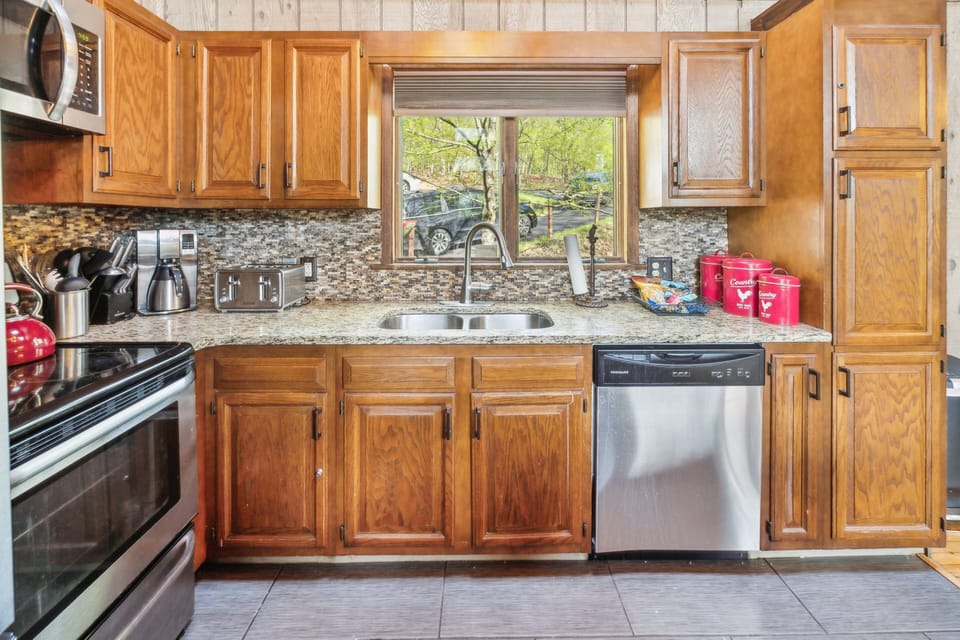 Indoors, Kitchen, Appliance, Microwave, Oven